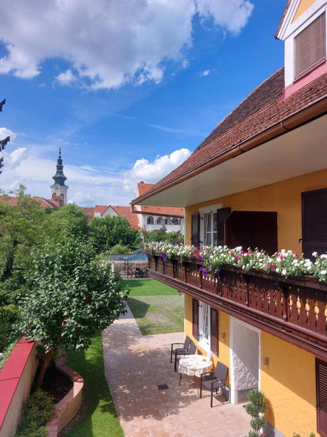 Gaestehaus Ferk - Fruehstueckspension, Bed & Breakfast Bad Radkersburg Esterno foto