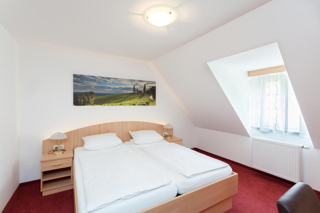 Gaestehaus Ferk - Fruehstueckspension, Bed & Breakfast Bad Radkersburg Camera foto