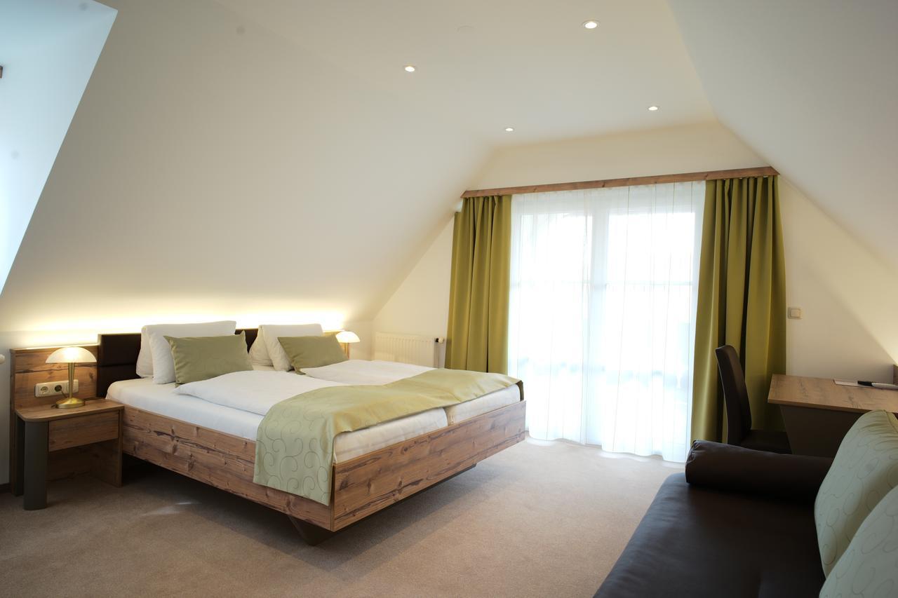 Gaestehaus Ferk - Fruehstueckspension, Bed & Breakfast Bad Radkersburg Esterno foto
